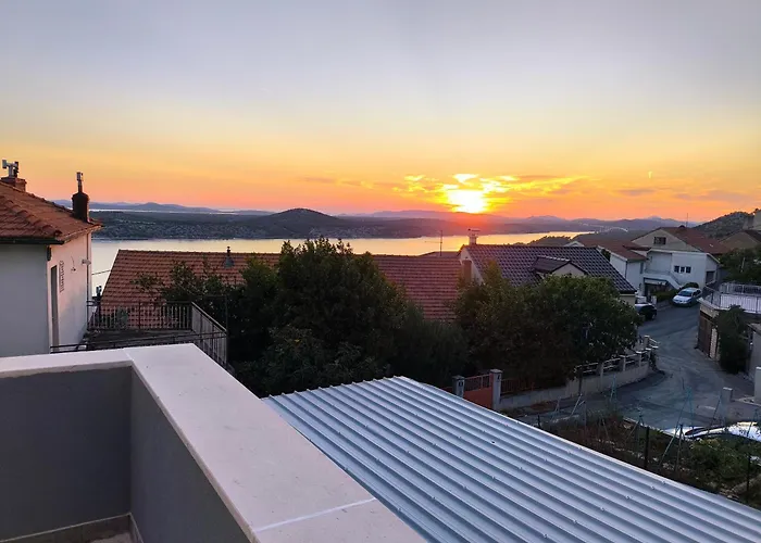 Apartament Block Two *